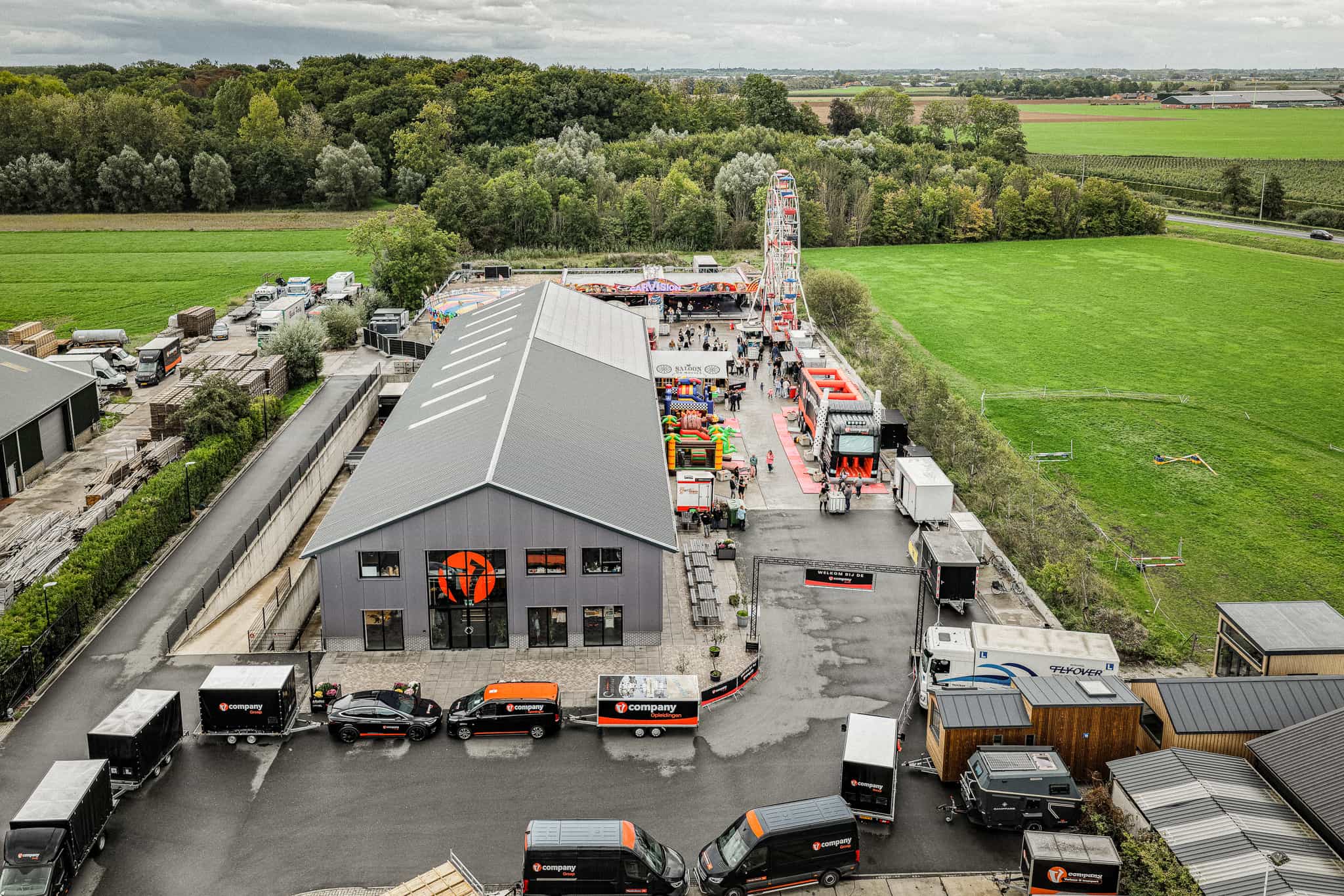 Vcompany Groep kermis luchtfoto